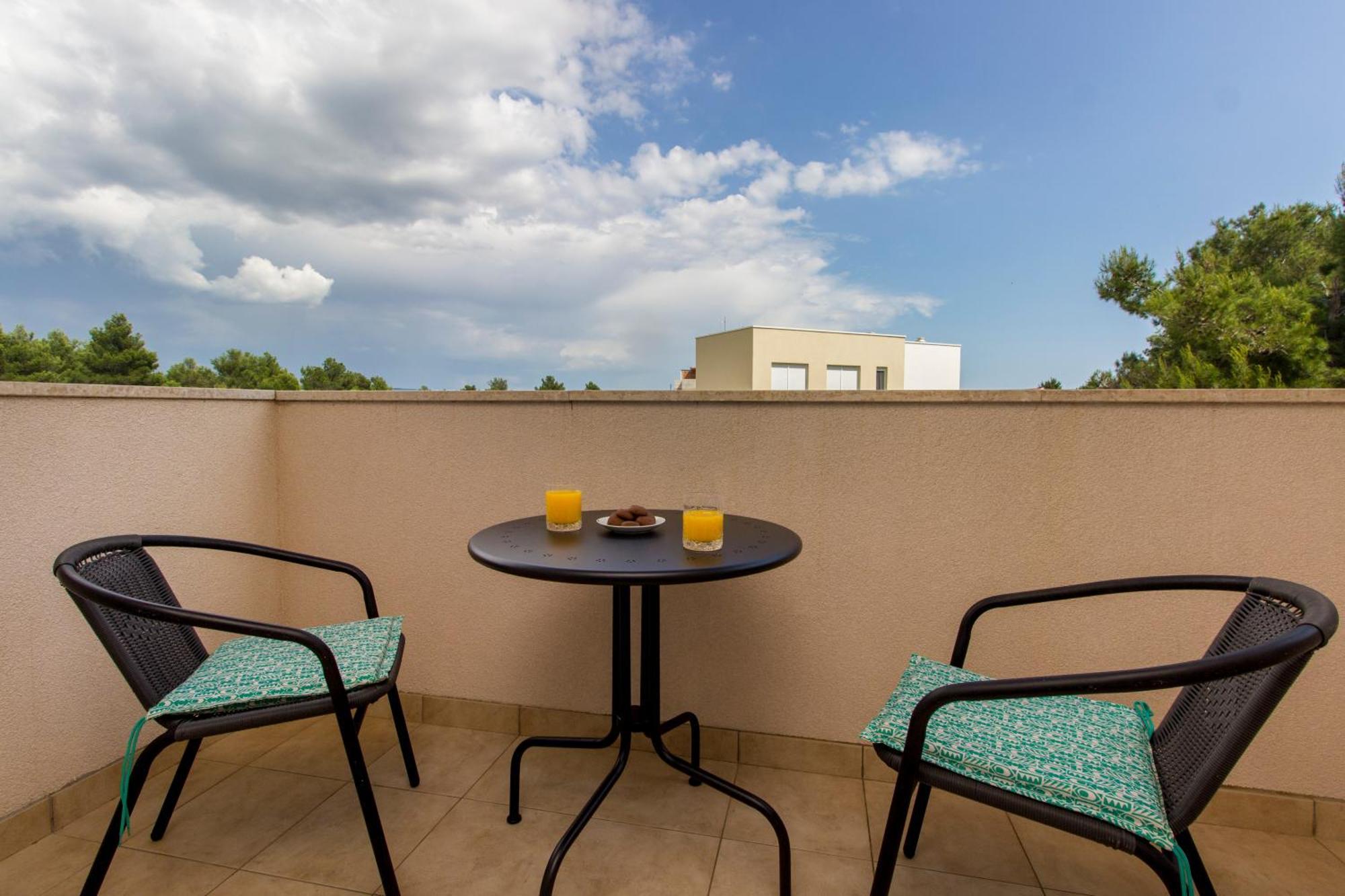 Apartmani Gnjidic Срима Экстерьер фото