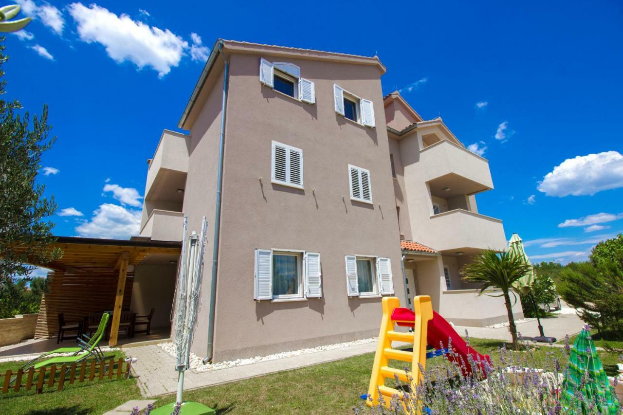 Apartmani Gnjidic Срима Экстерьер фото